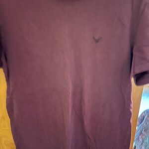 American Eagle tshirt